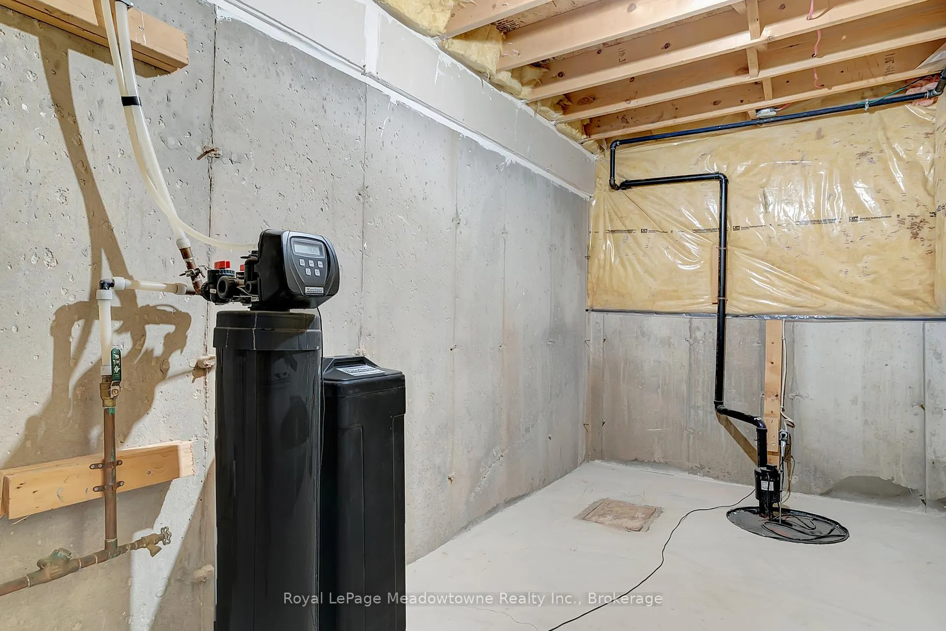 Photo 42 of 45 Madeleine Street, Kitchener — HOMEH