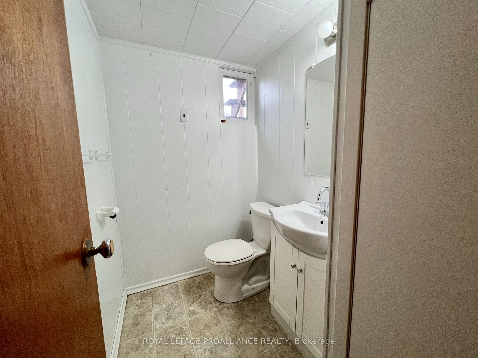 Photo 20 of 10 Meadowvale Avenue, Belleville, Belleville Ward — HOMEH