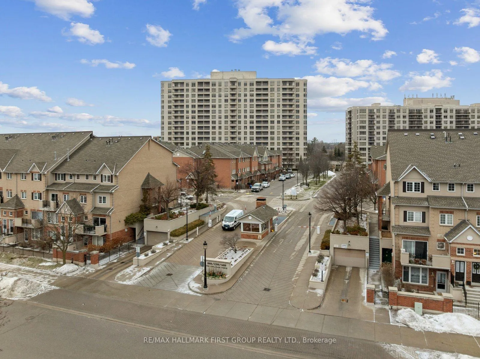 Photo 2 of Unit 208, 1000 The Esplanade N, Pickering, Town Centre — HOMEH