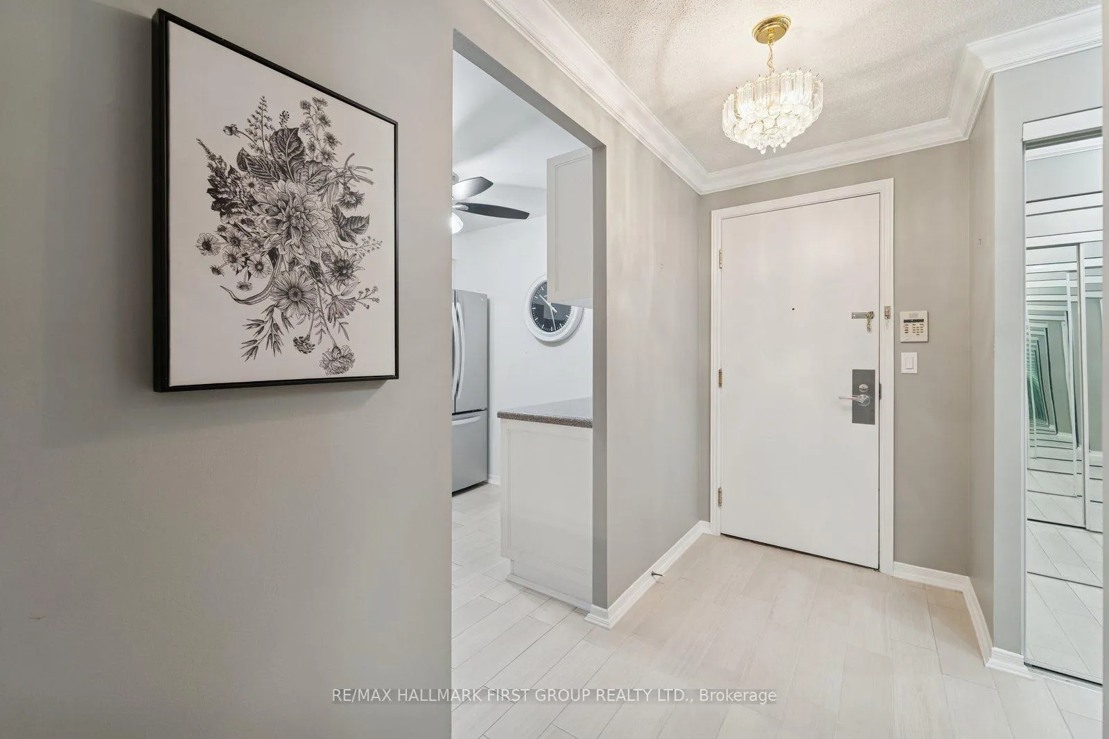 Photo 5 of Unit 208, 1000 The Esplanade N, Pickering, Town Centre — HOMEH