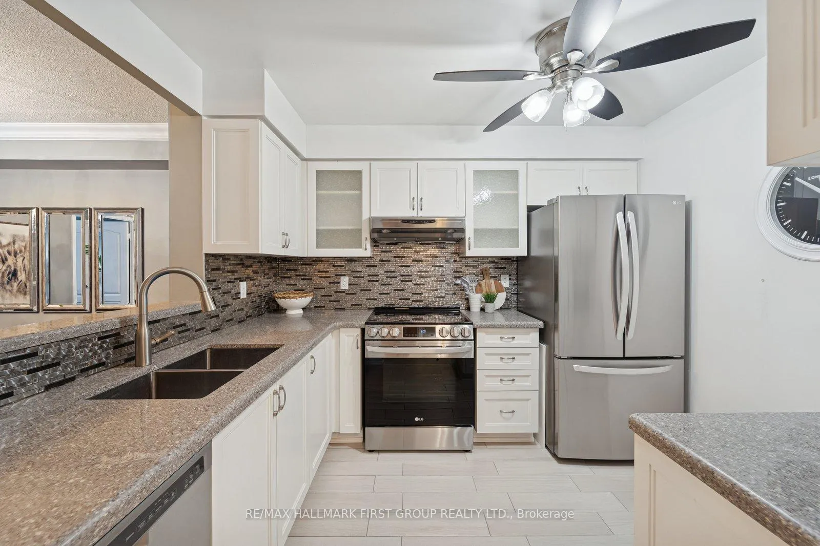Photo 9 of Unit 208, 1000 The Esplanade N, Pickering, Town Centre — HOMEH