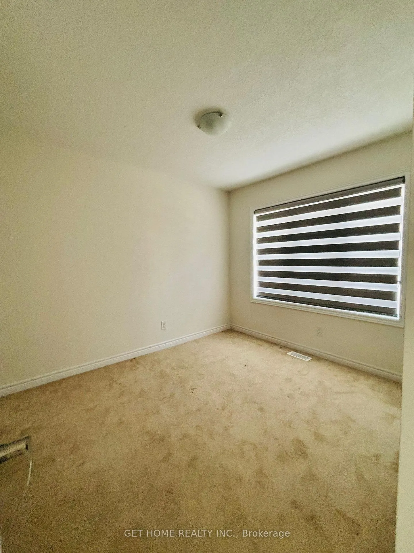 Photo 14 of 222 Broadacre Drive, Kitchener — HOMEH