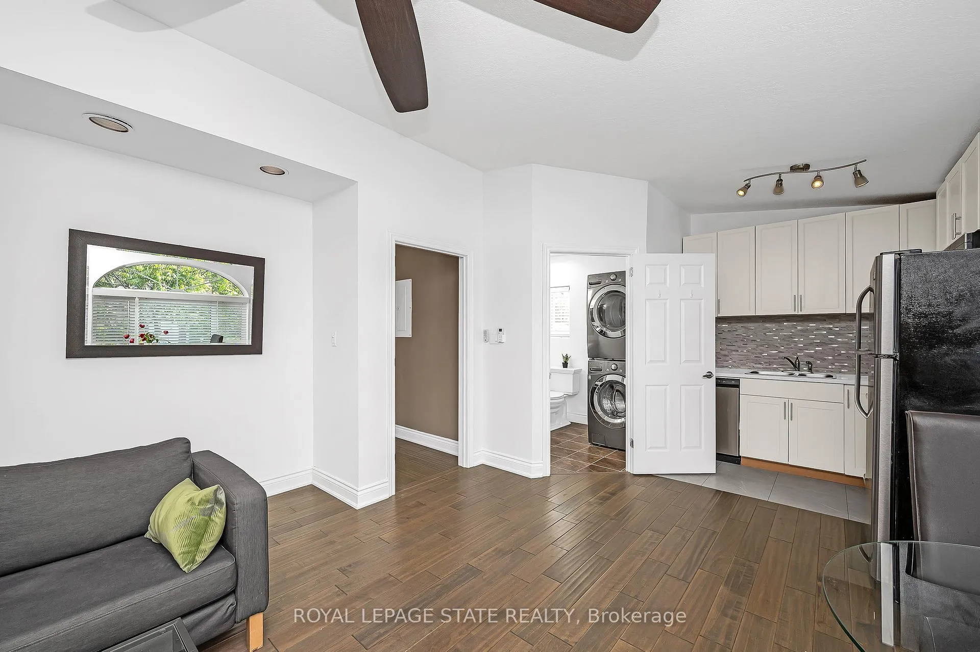 Photo 4 of 100 Munn Street, Hamilton, Raleigh — HOMEH