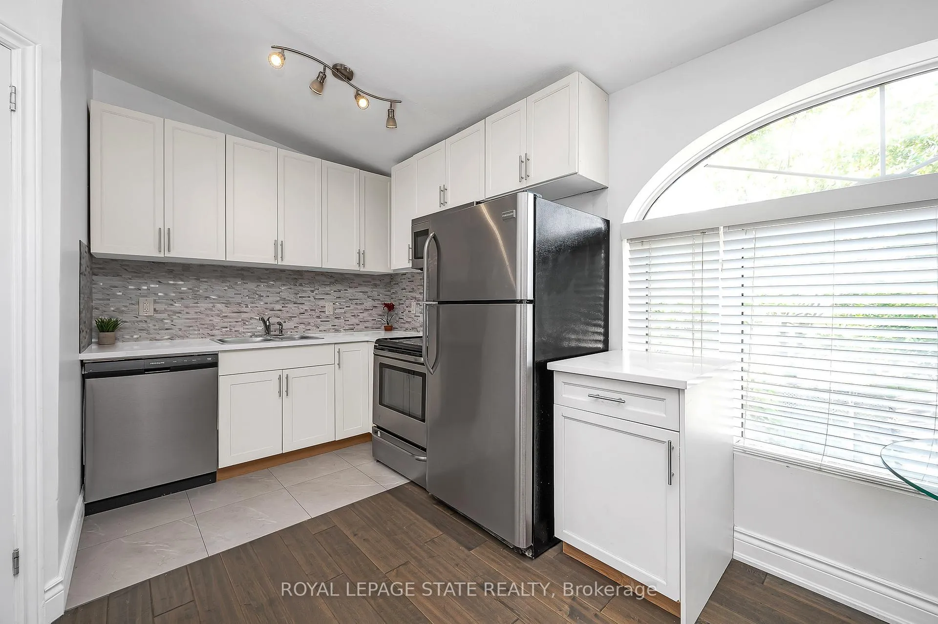 Photo 5 of 100 Munn Street, Hamilton, Raleigh — HOMEH