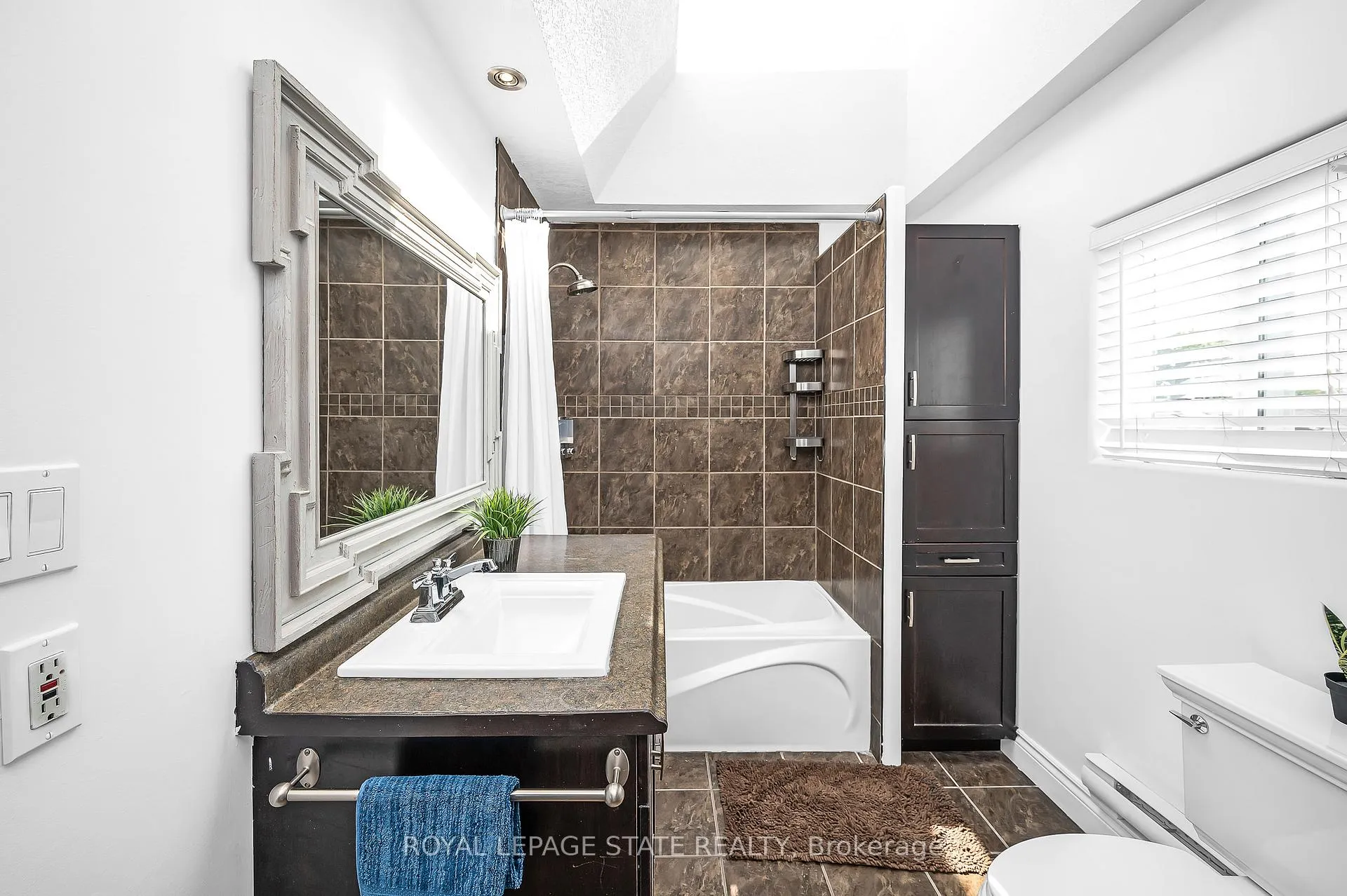 Photo 8 of 100 Munn Street, Hamilton, Raleigh — HOMEH