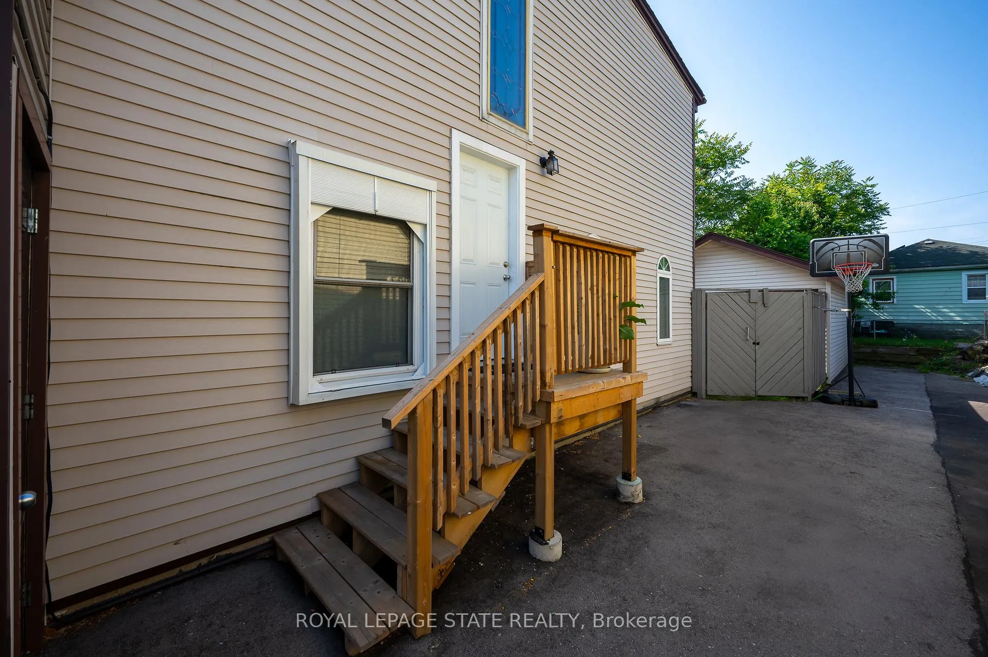 Photo 15 of 100 Munn Street, Hamilton, Raleigh — HOMEH