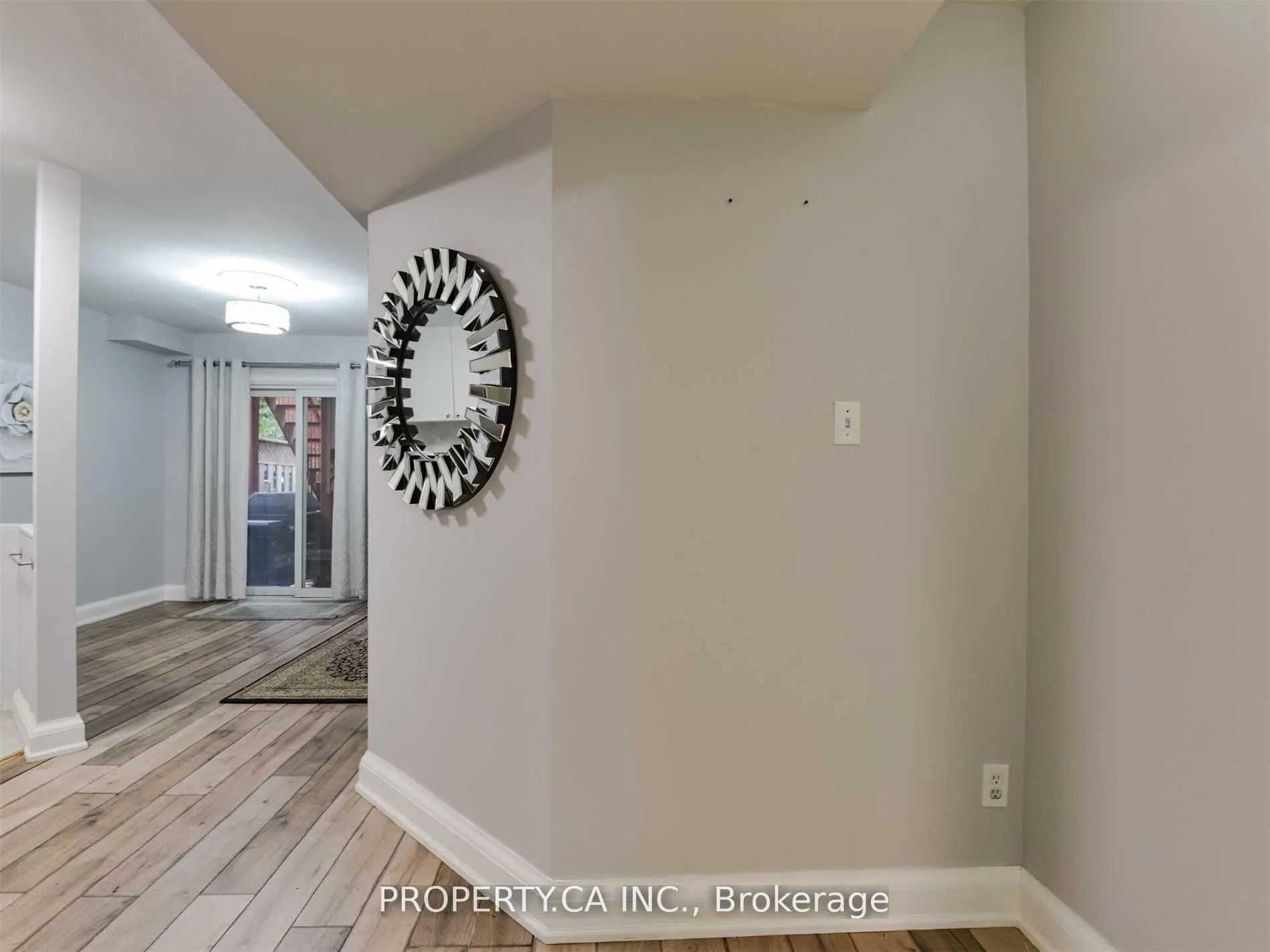 Photo 3 of Unit Bsmt, 20 Gemma Court, Vaughan, Concord — HOMEH