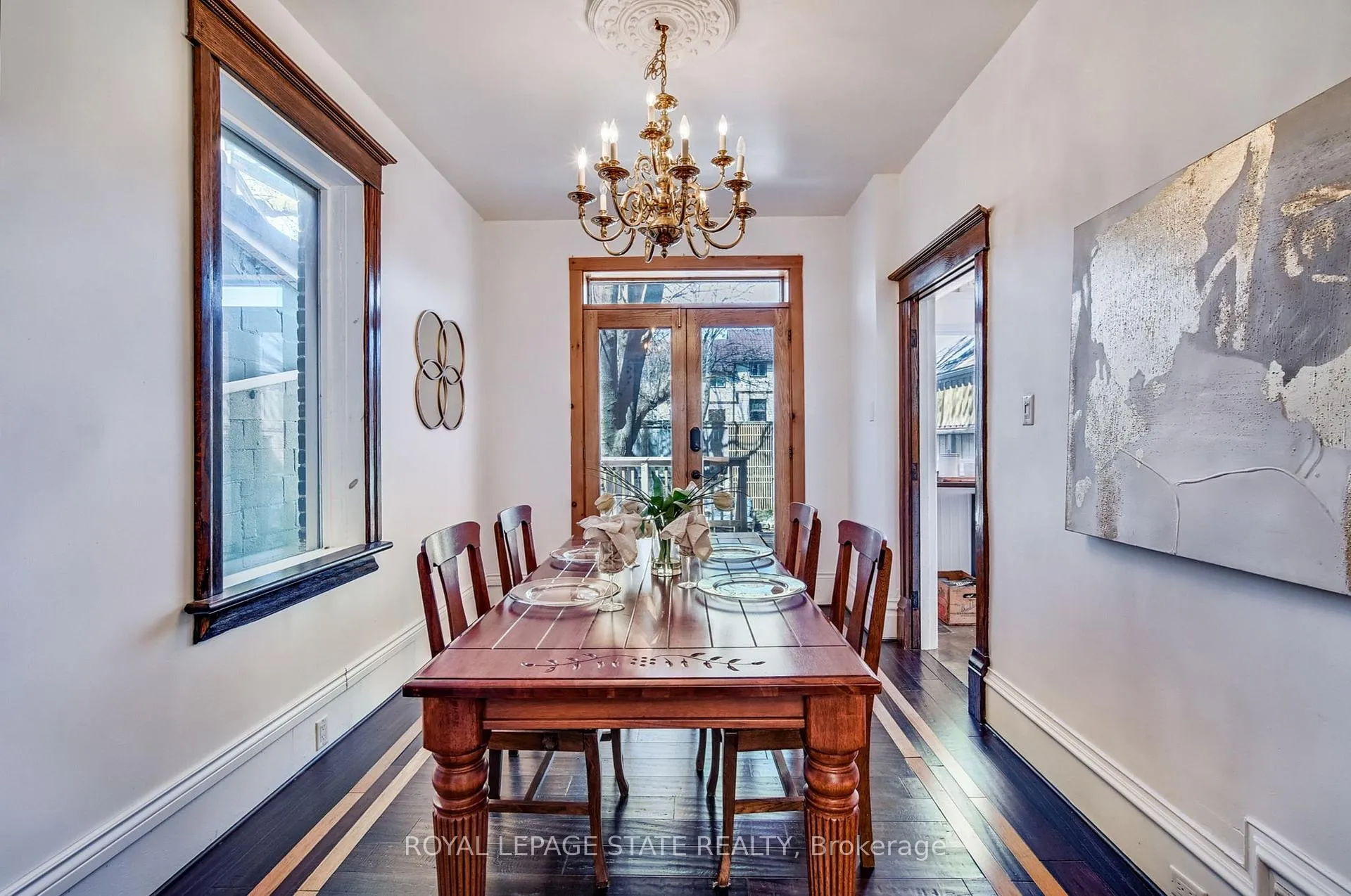 Photo 10 of Unit 1, 20 Locke Street S, Hamilton, Strathcona — HOMEH