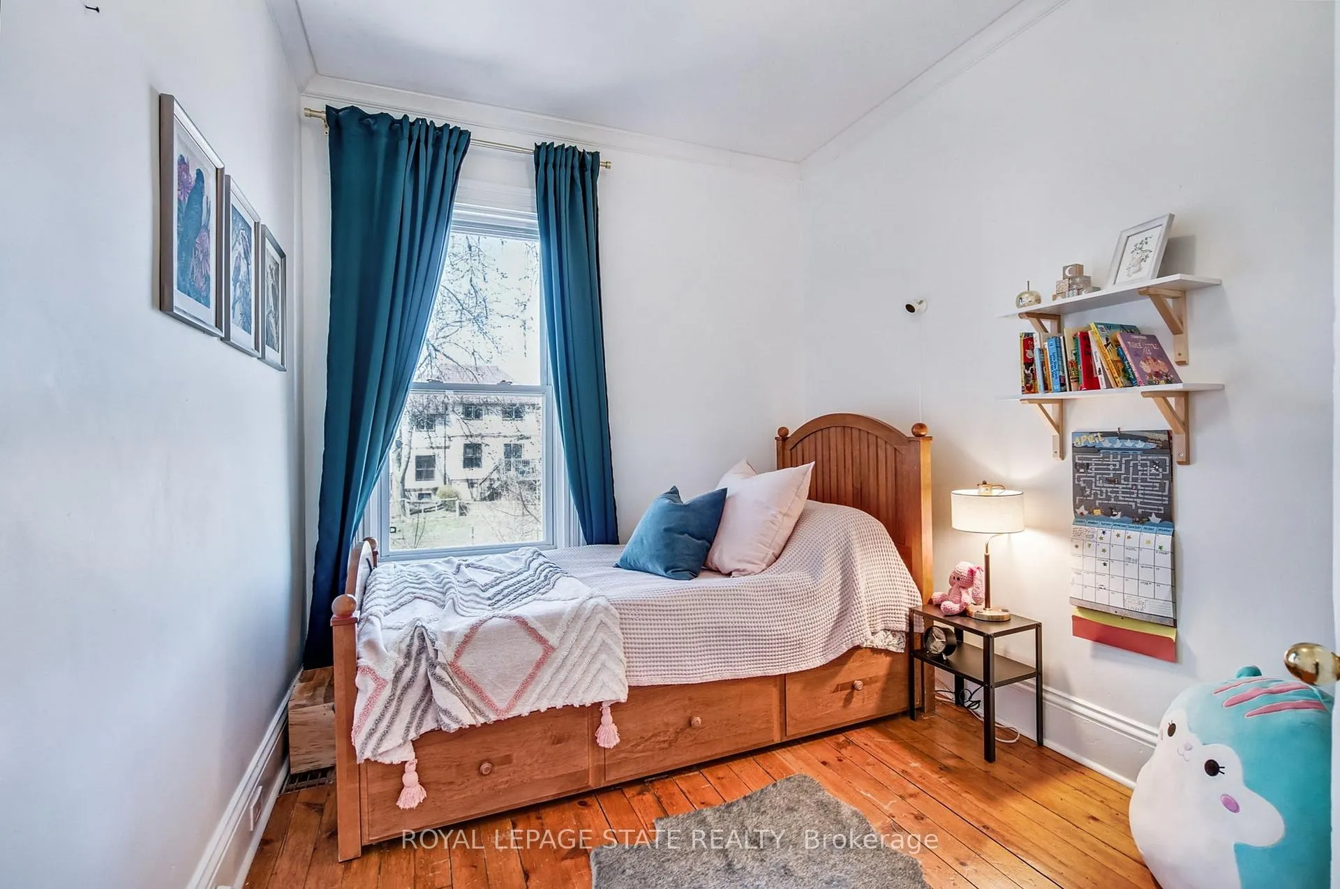 Photo 17 of Unit 1, 20 Locke Street S, Hamilton, Strathcona — HOMEH