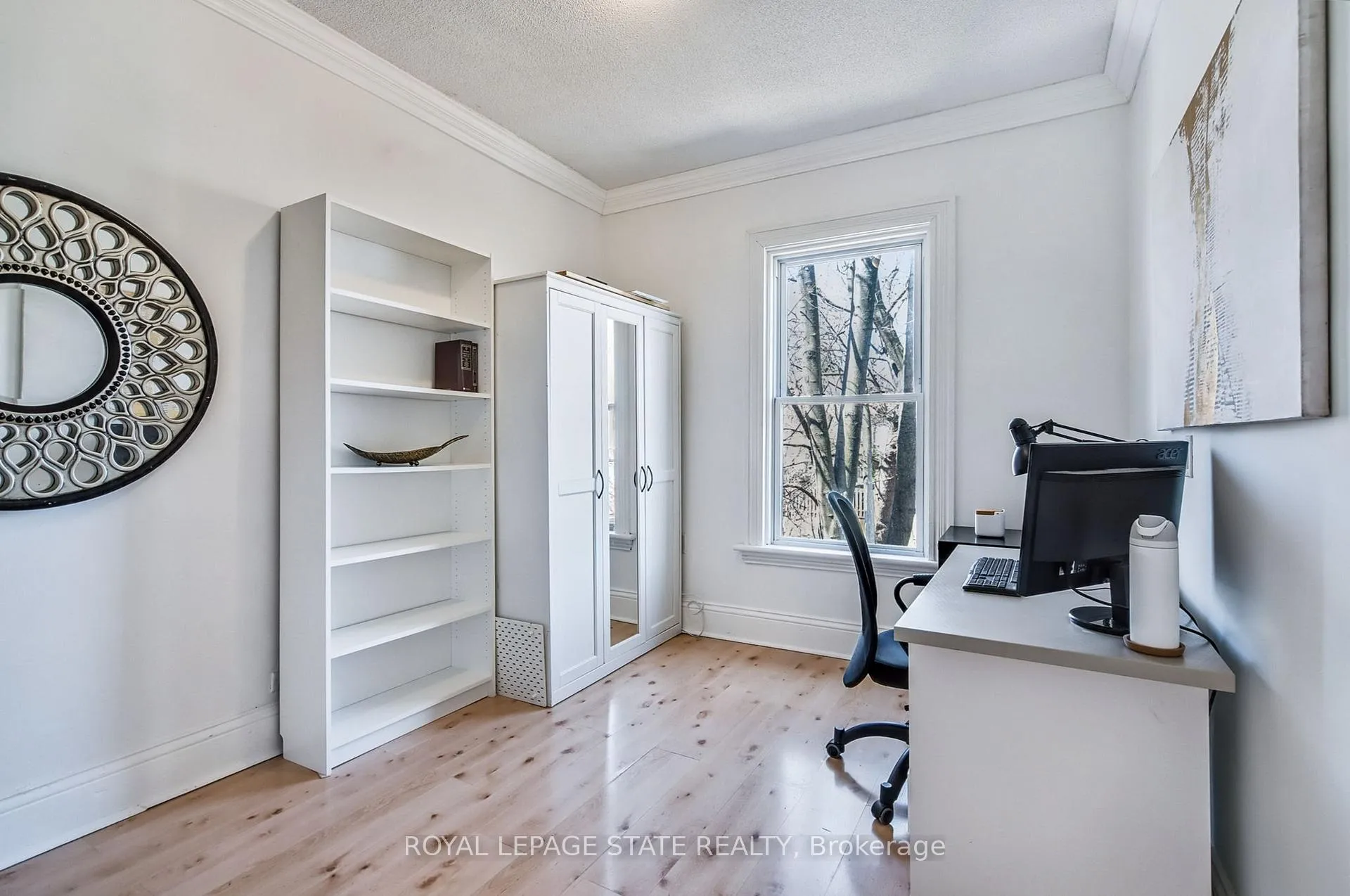 Photo 19 of Unit 1, 20 Locke Street S, Hamilton, Strathcona — HOMEH