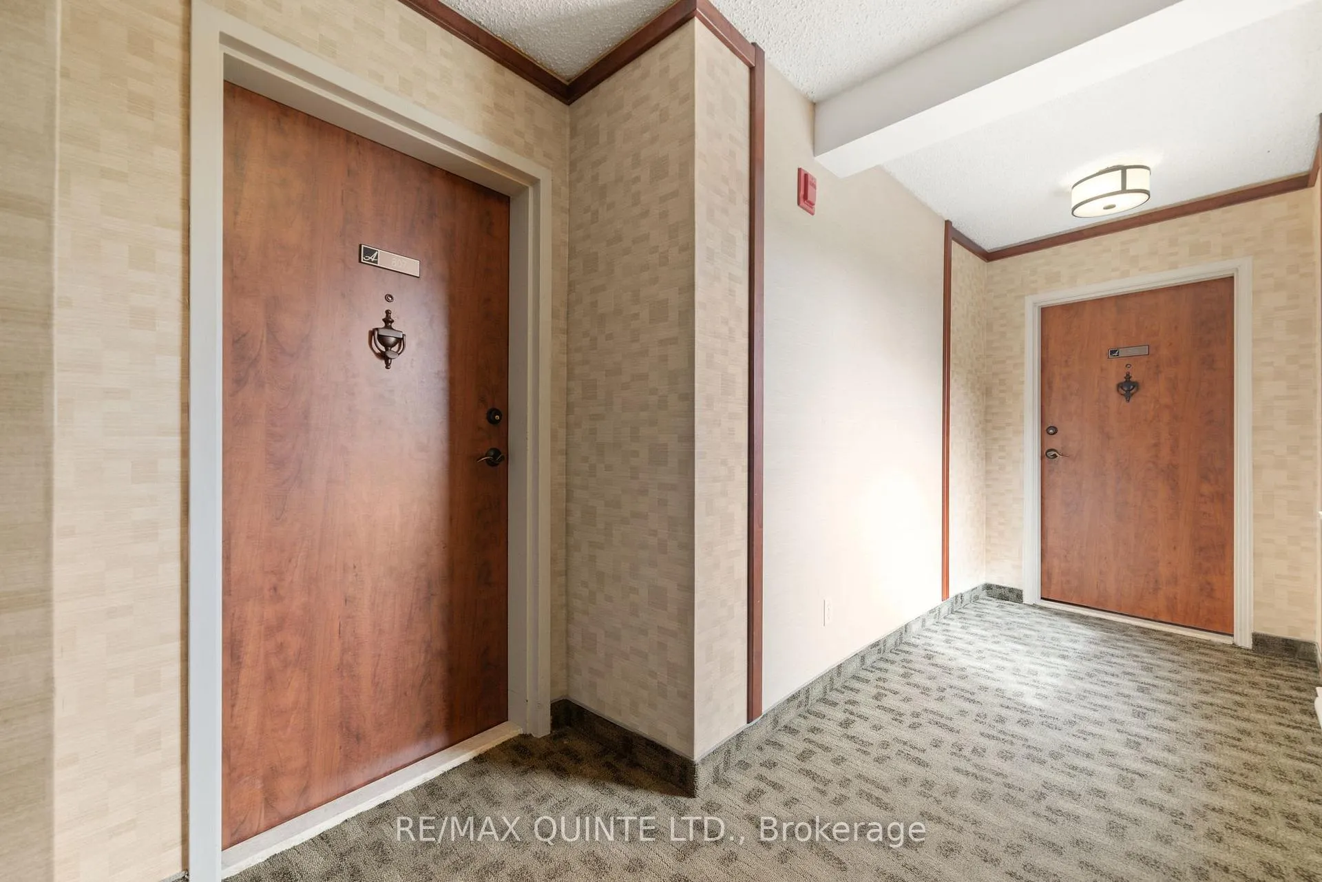 Photo 9 of Unit 807, 2 South Front Street, Belleville, Belleville Ward — HOMEH