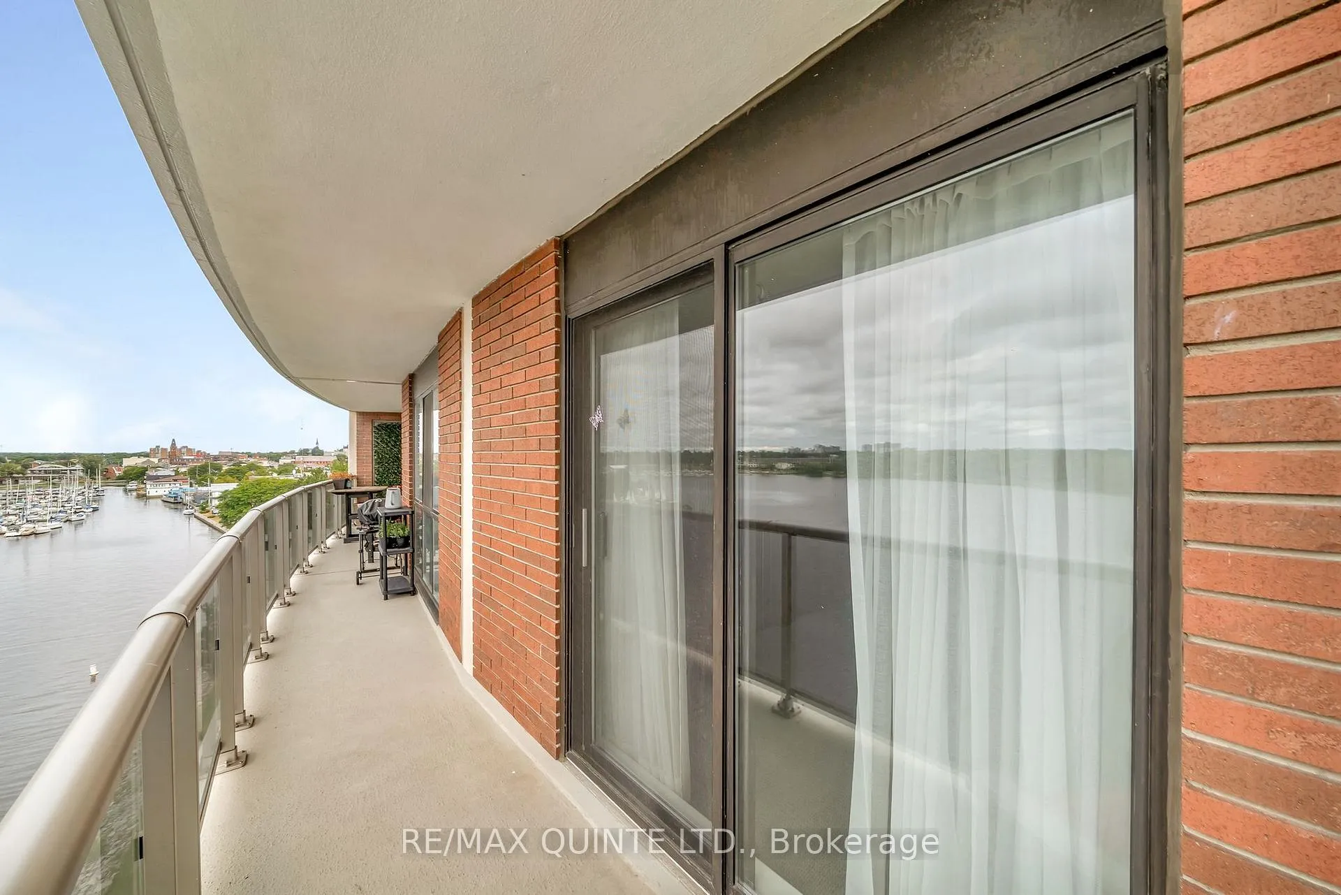 Photo 33 of Unit 807, 2 South Front Street, Belleville, Belleville Ward — HOMEH