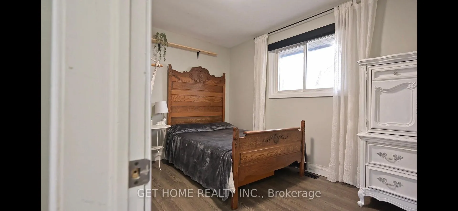 Photo 7 of 33 Renwick Avenue, Cambridge — HOMEH