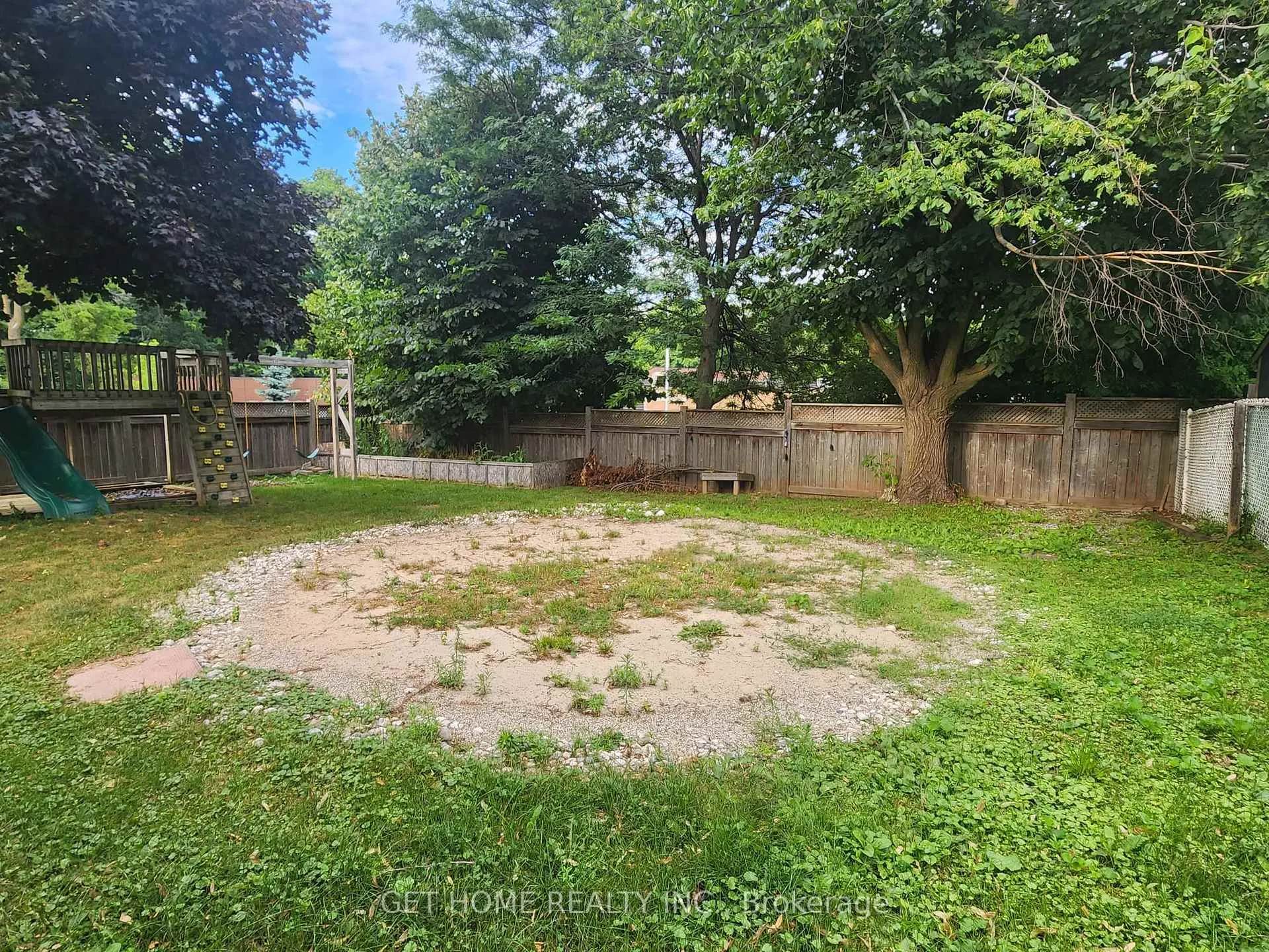 Photo 15 of 33 Renwick Avenue, Cambridge — HOMEH
