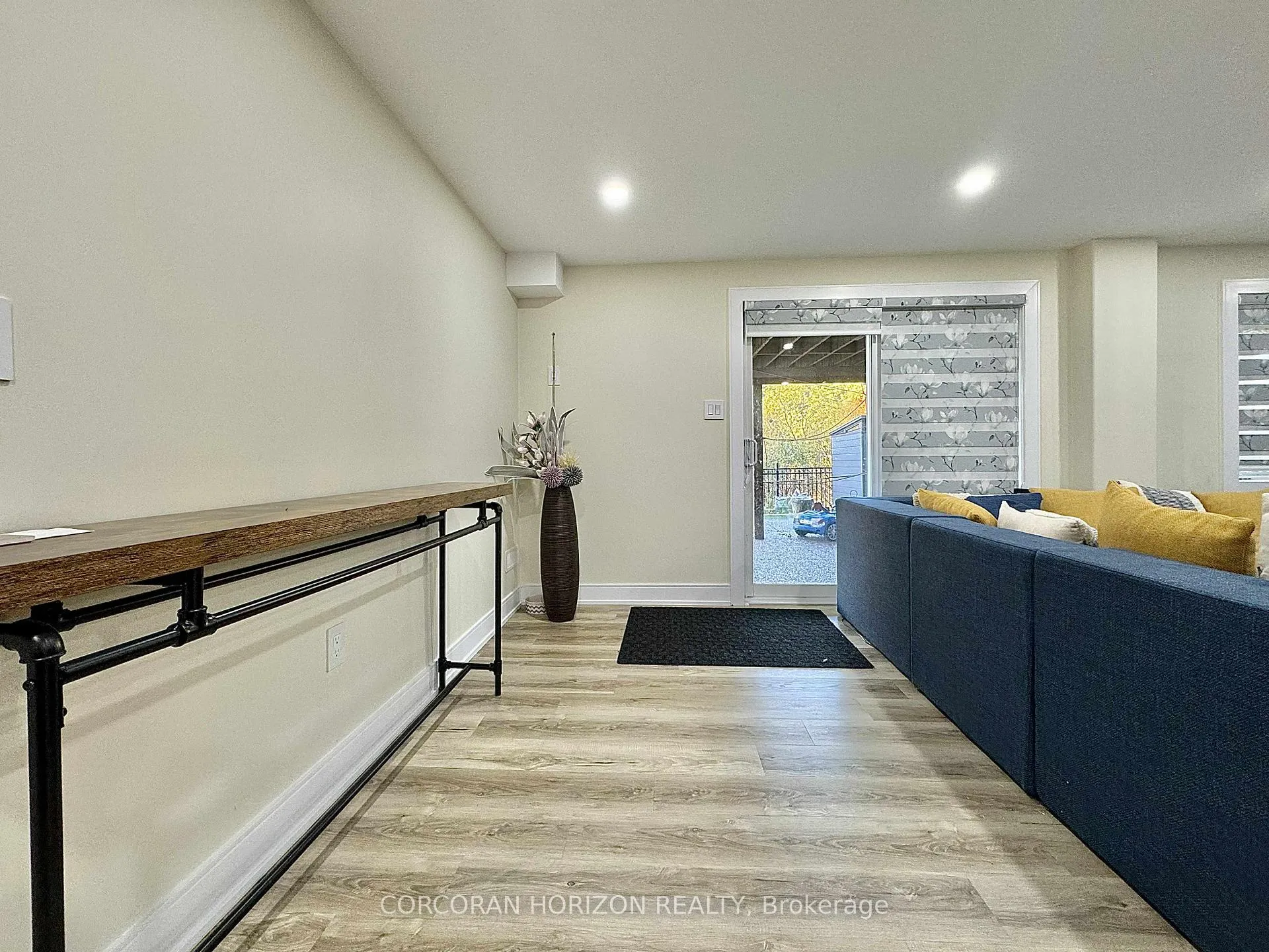 Photo 2 of Unit Lower, 23 Mossgrove Drive, Cambridge — HOMEH