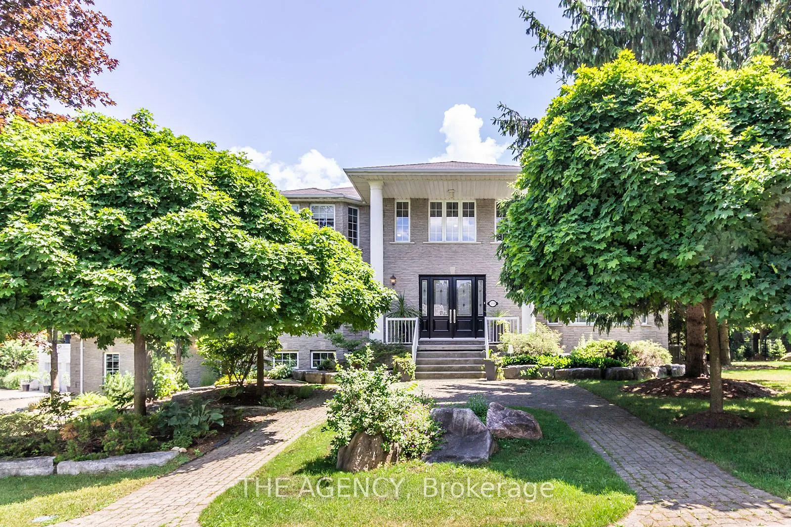 Photo 1 of 335 River Oak Place, Waterloo, Kiwanis Park — HOMEH