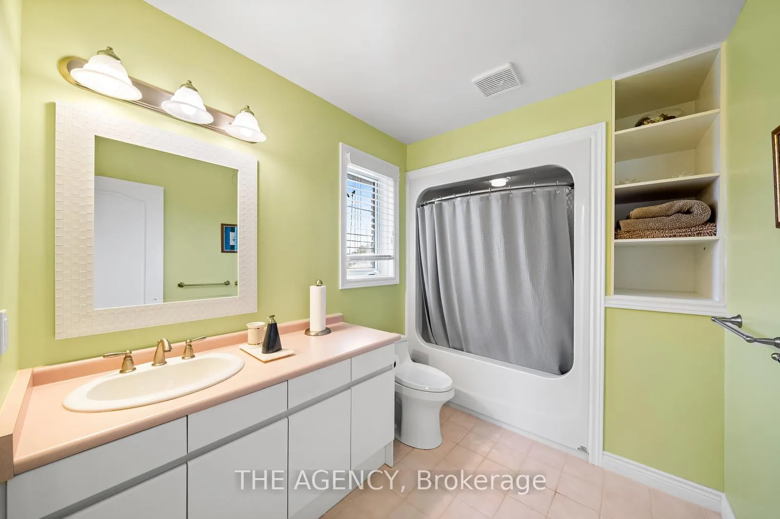 Photo 15 of 335 River Oak Place, Waterloo, Kiwanis Park — HOMEH
