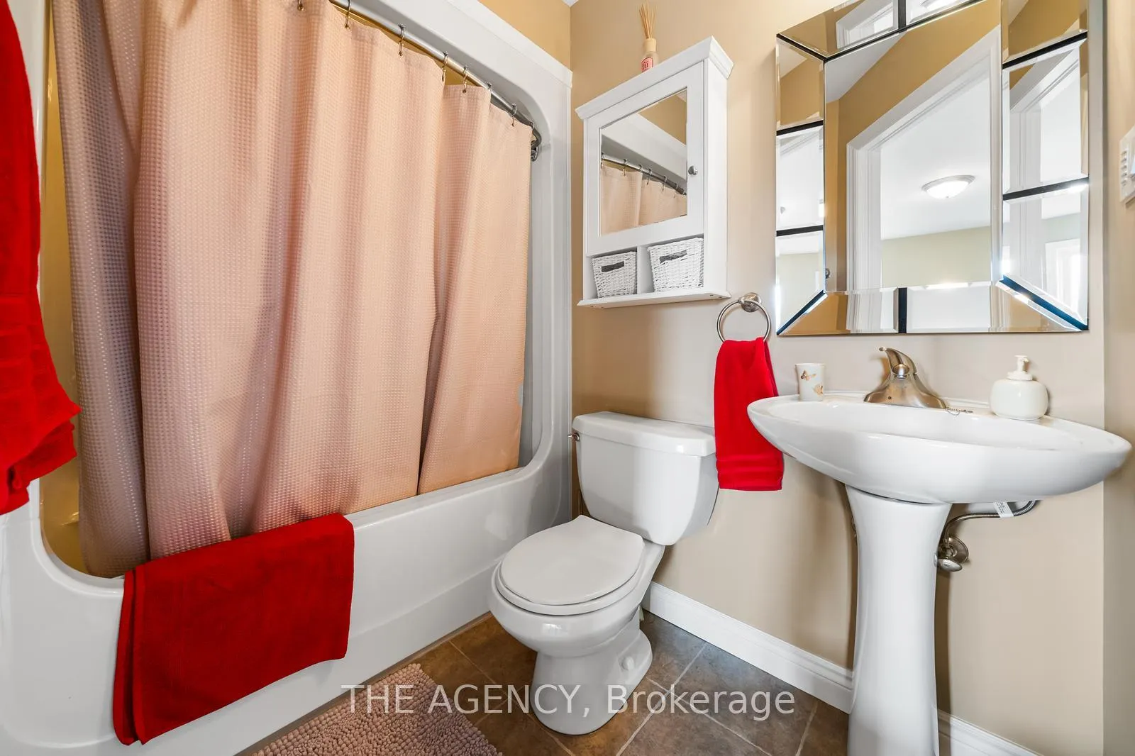 Photo 21 of 335 River Oak Place, Waterloo, Kiwanis Park — HOMEH