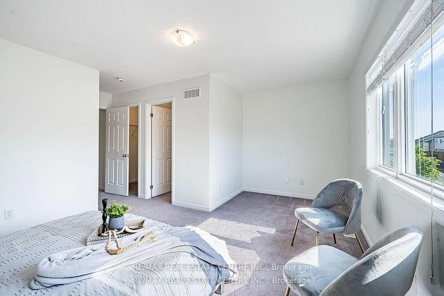 Photo 23 of Unit 99, 135 Hardcastle Drive, Cambridge, Blair Road — HOMEH