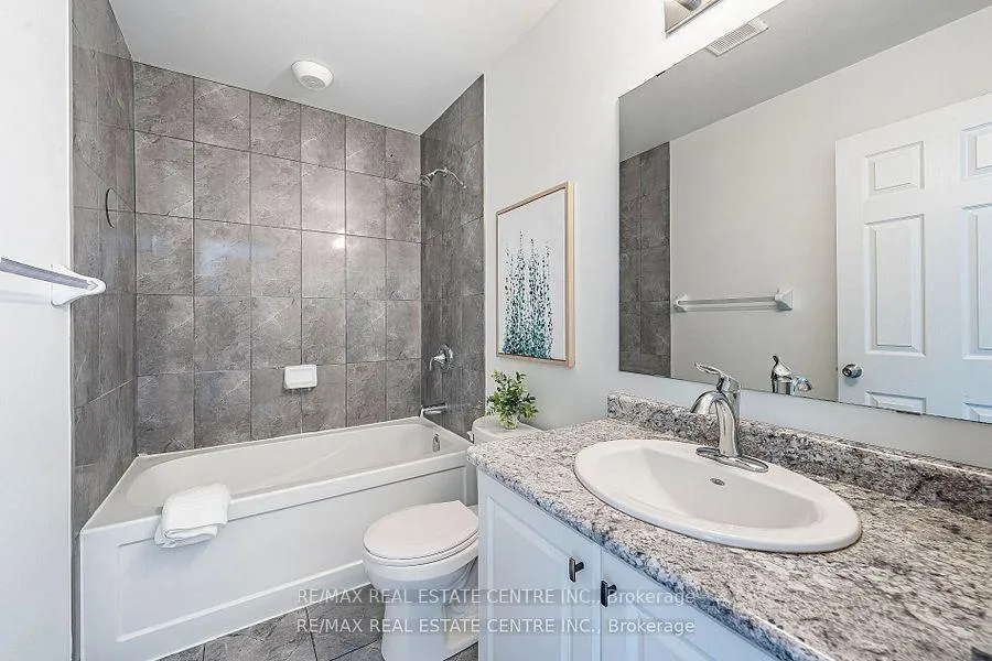 Photo 26 of Unit 99, 135 Hardcastle Drive, Cambridge, Blair Road — HOMEH