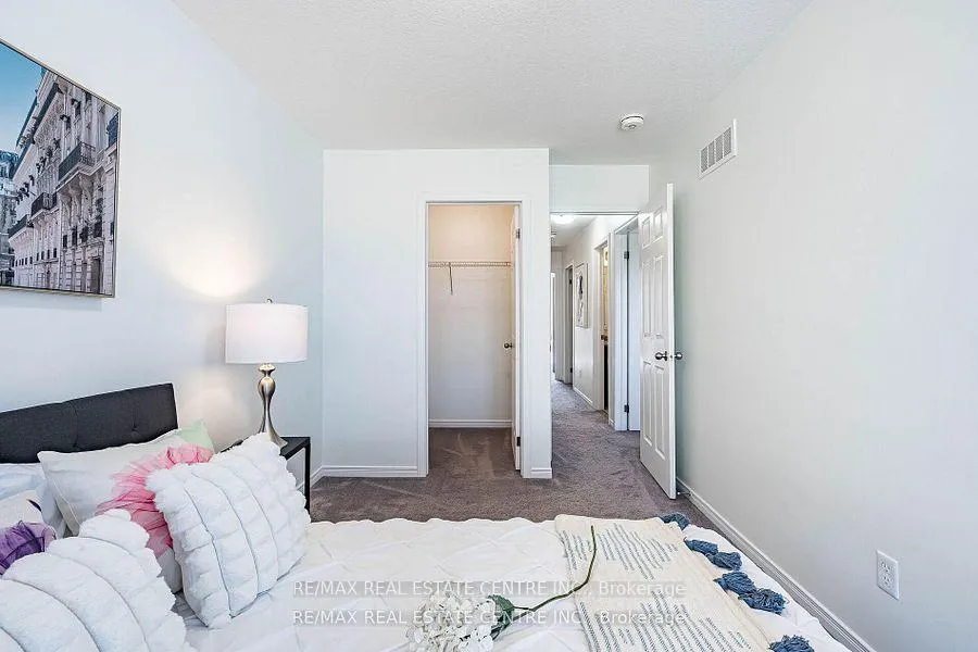 Photo 31 of Unit 99, 135 Hardcastle Drive, Cambridge, Blair Road — HOMEH