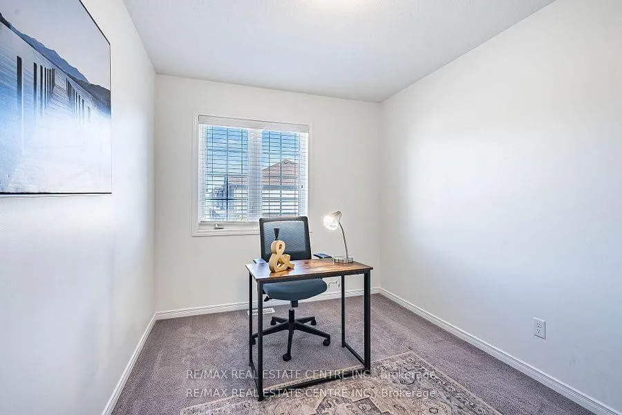 Photo 33 of Unit 99, 135 Hardcastle Drive, Cambridge, Blair Road — HOMEH