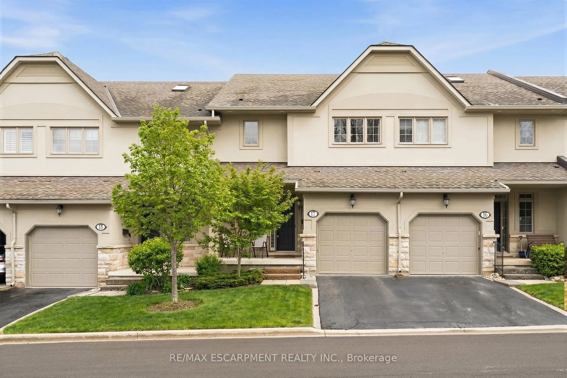 Front of Unit 17, 71 Sulphur Springs Road