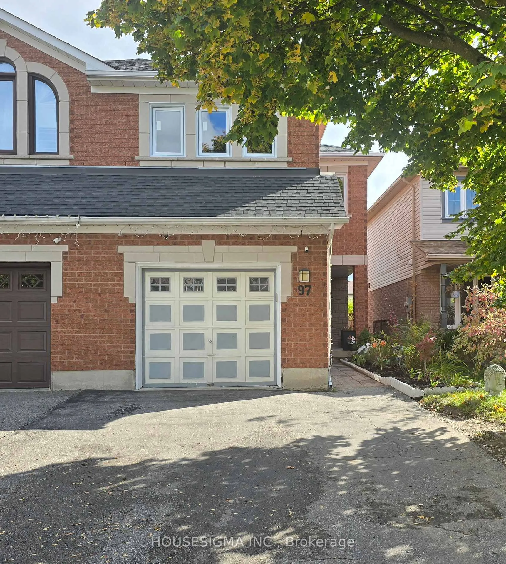 Photo 2 of 97 Stonecairn Drive, Cambridge, Fiddlesticks — HOMEH