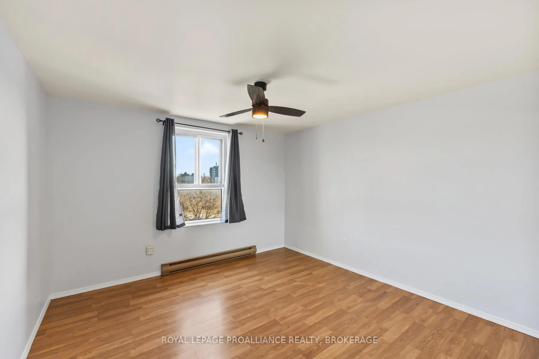 Photo 13 of Unit 507, 334 Queen Mary Road, Kingston, West of Sir John A. Blvd — HOMEH