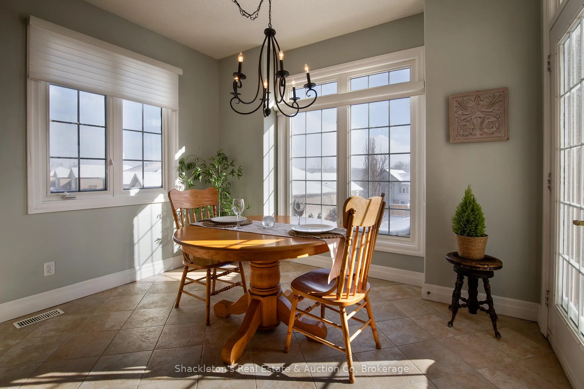 Photo 11 of Unit 4, 165 Chandos Drive, Kitchener — HOMEH