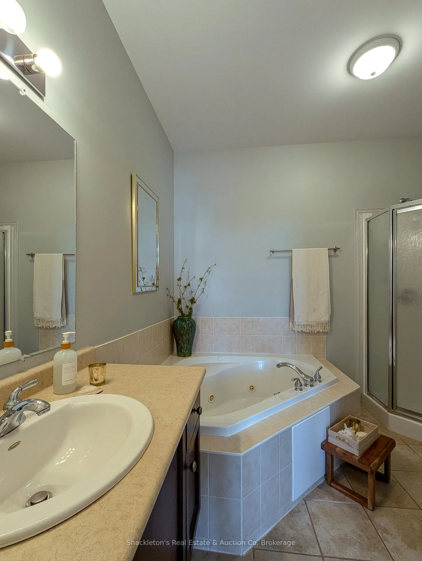 Photo 27 of Unit 4, 165 Chandos Drive, Kitchener — HOMEH