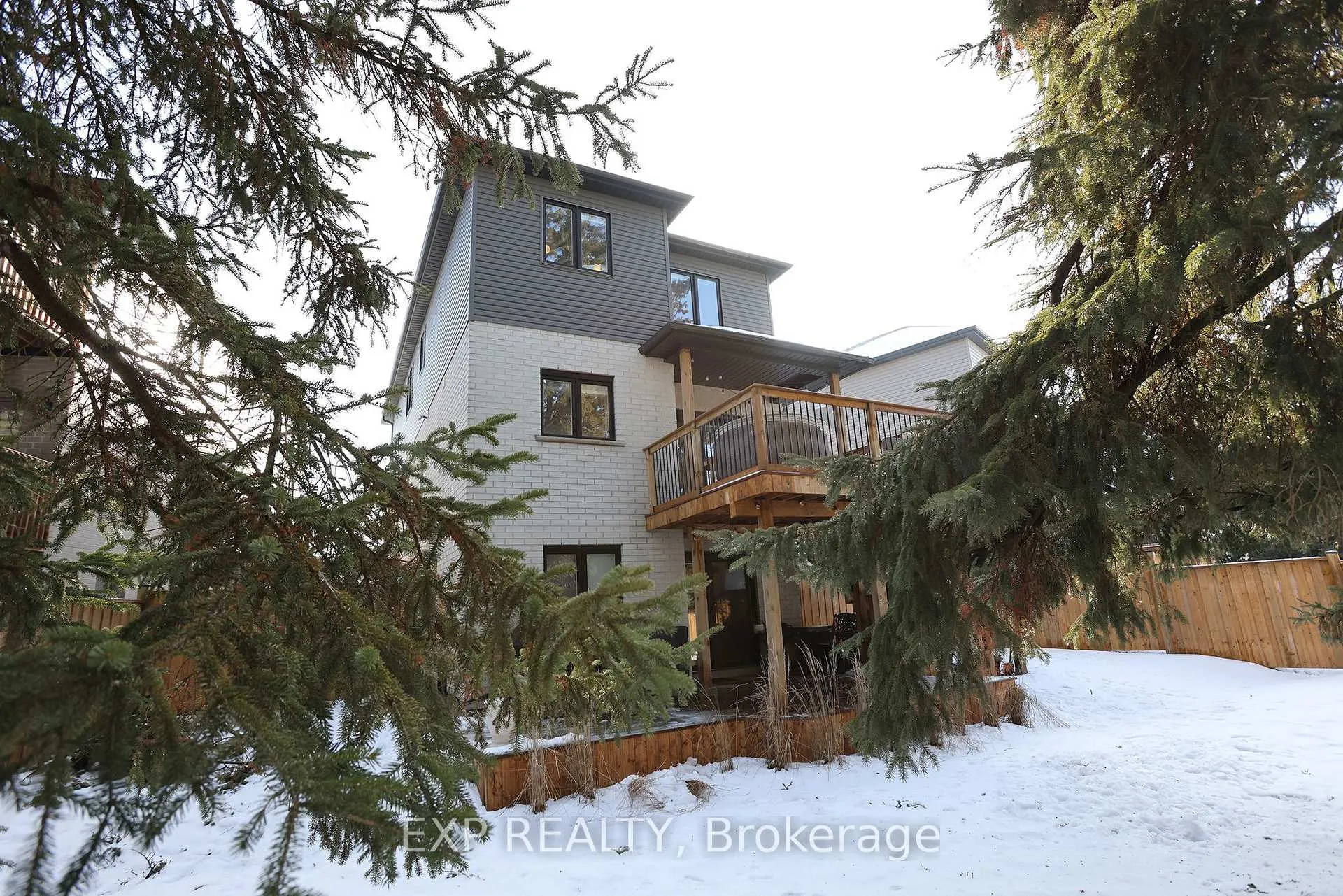 Photo 36 of 25 Ferris Circle, Guelph, Clairfields/Hanlon Business Park — HOMEH