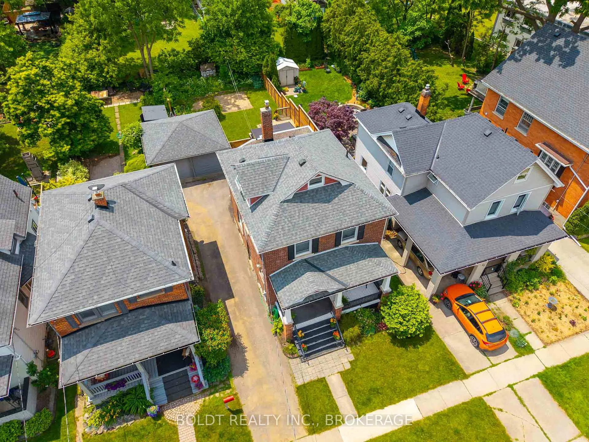 Photo 31 of 41 Thomas Street, St. Catharines, Downtown — HOMEH