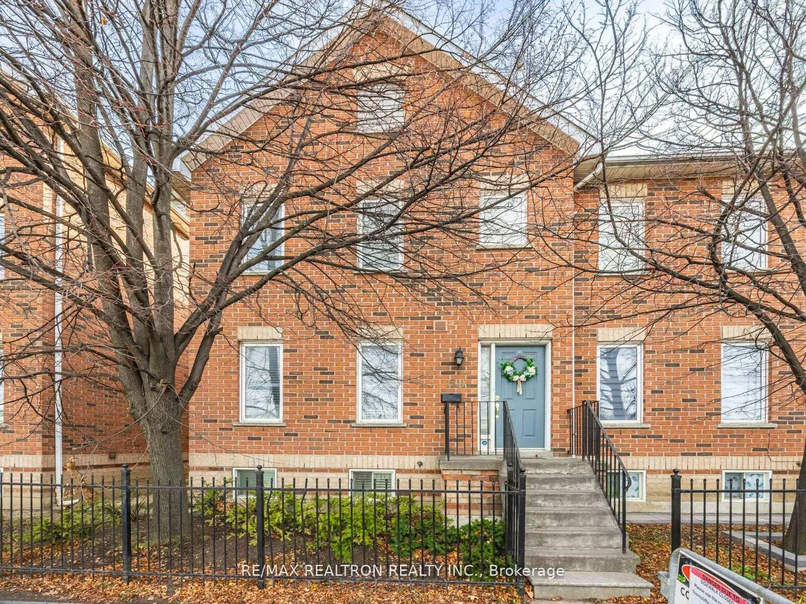 Photo 1 of 15D Overlea Boulevard, Toronto, Thorncliffe Park — HOMEH