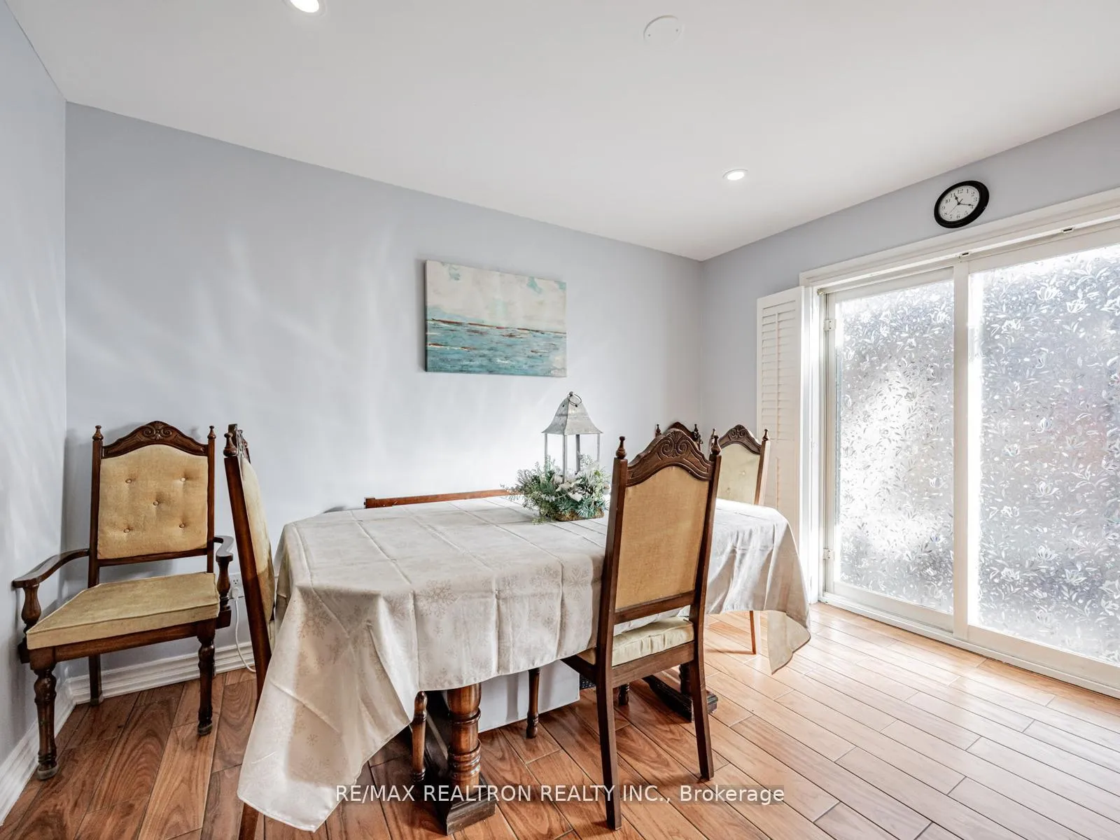 Photo 12 of 15D Overlea Boulevard, Toronto, Thorncliffe Park — HOMEH
