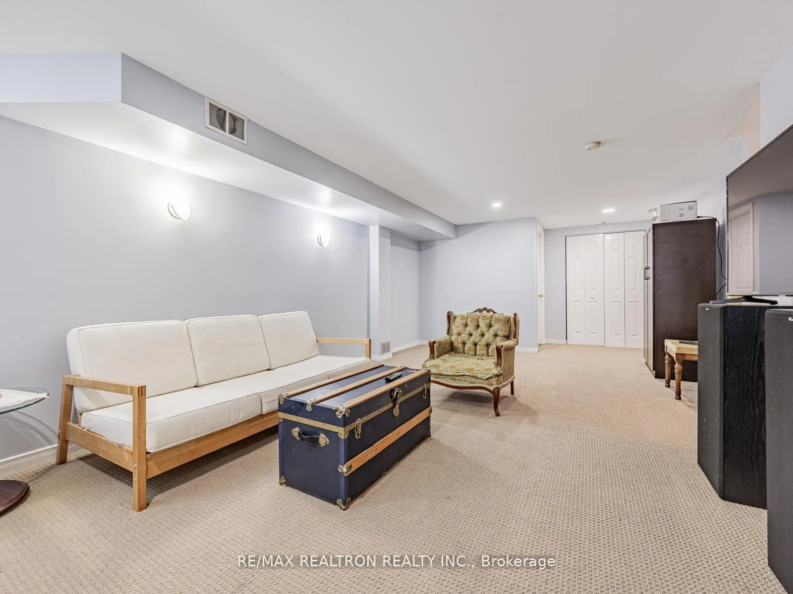 Photo 23 of 15D Overlea Boulevard, Toronto, Thorncliffe Park — HOMEH