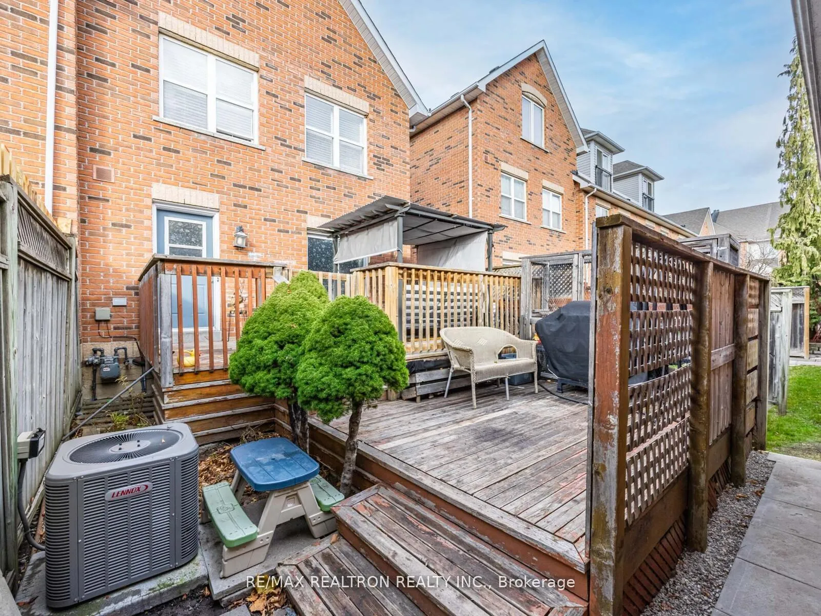 Photo 27 of 15D Overlea Boulevard, Toronto, Thorncliffe Park — HOMEH