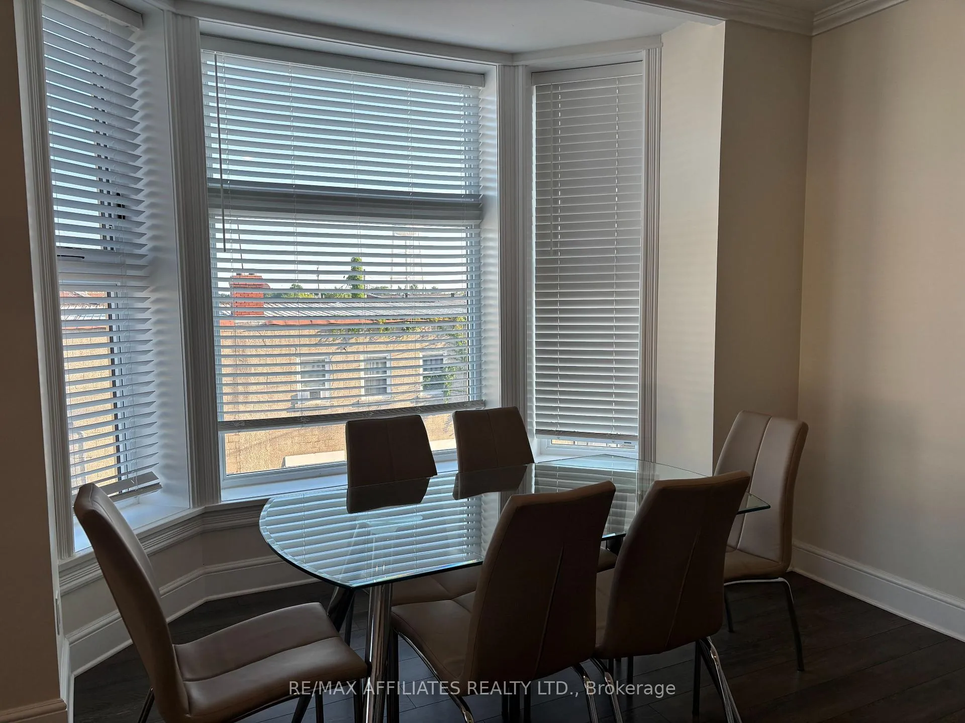 Photo 4 of Unit 201, 20 Beckwith Street, Smiths Falls — HOMEH