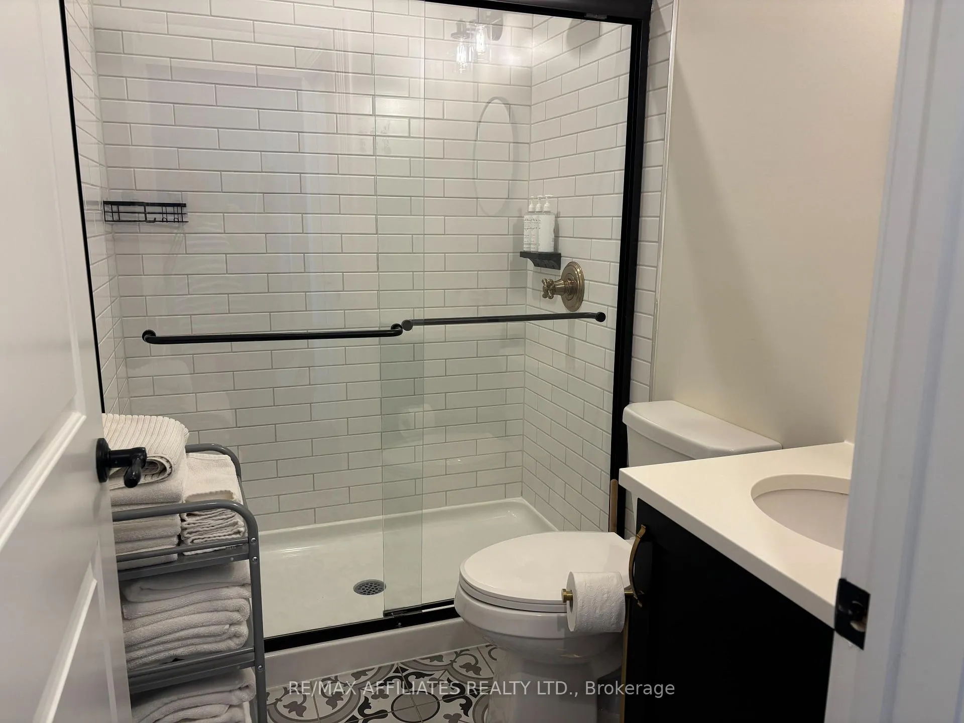 Photo 11 of Unit 201, 20 Beckwith Street, Smiths Falls — HOMEH