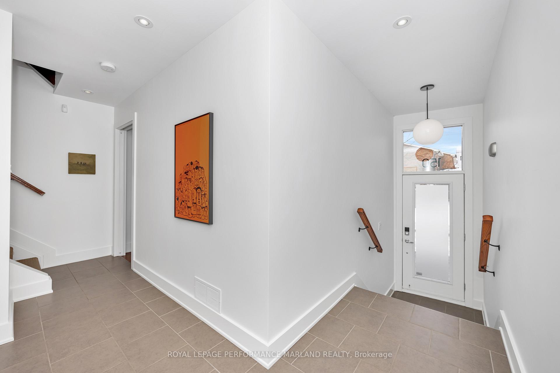 Photo 2 of 150 Evelyn Avenue, Ottawa, Ottawa East — HOMEH