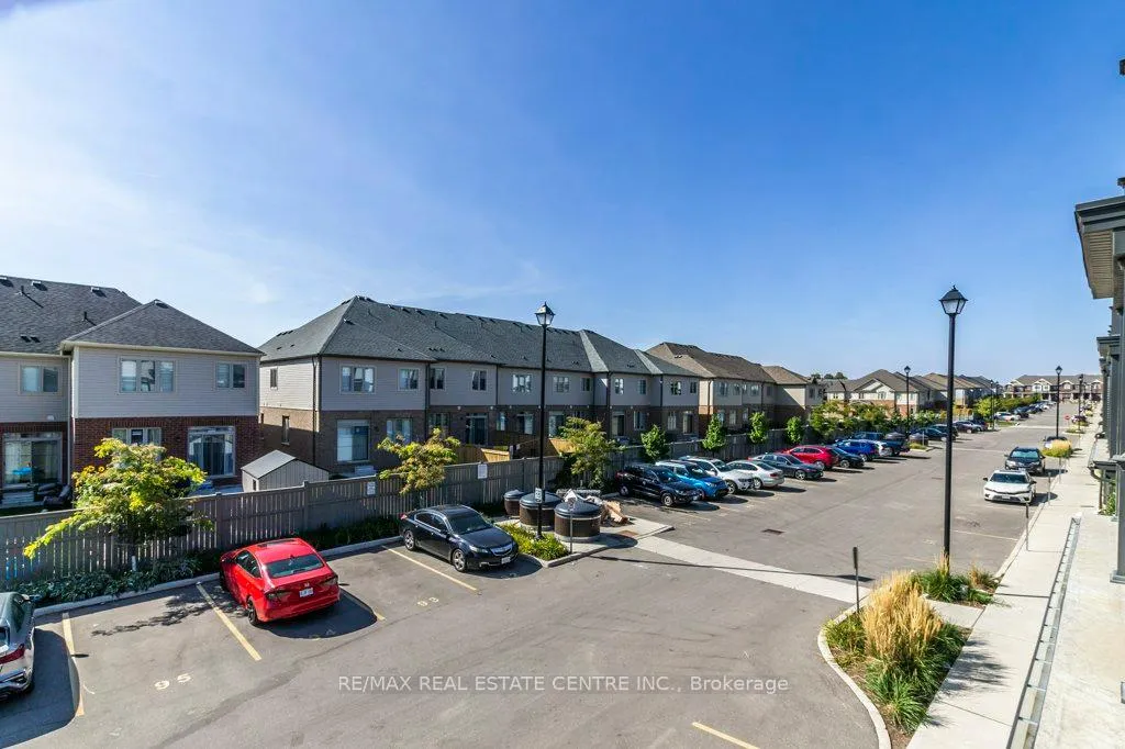 Photo 15 of 190 Wheat Lane, Kitchener — HOMEH