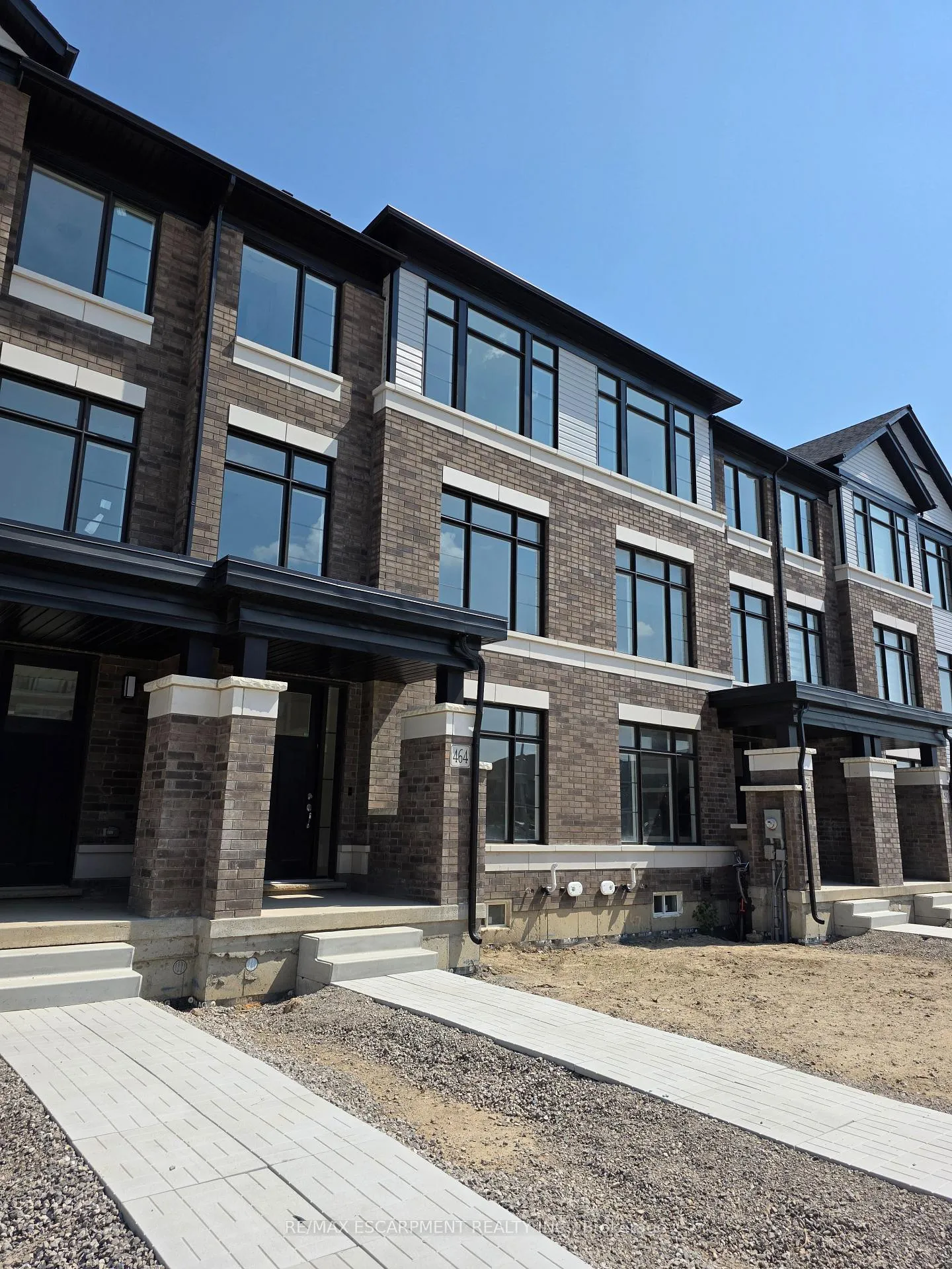 Photo 3 of 464 Provident Way, Hamilton, Mount Hope — HOMEH