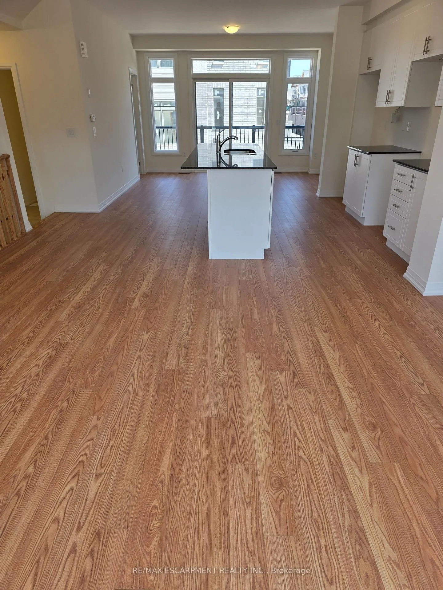 Photo 15 of 464 Provident Way, Hamilton, Mount Hope — HOMEH