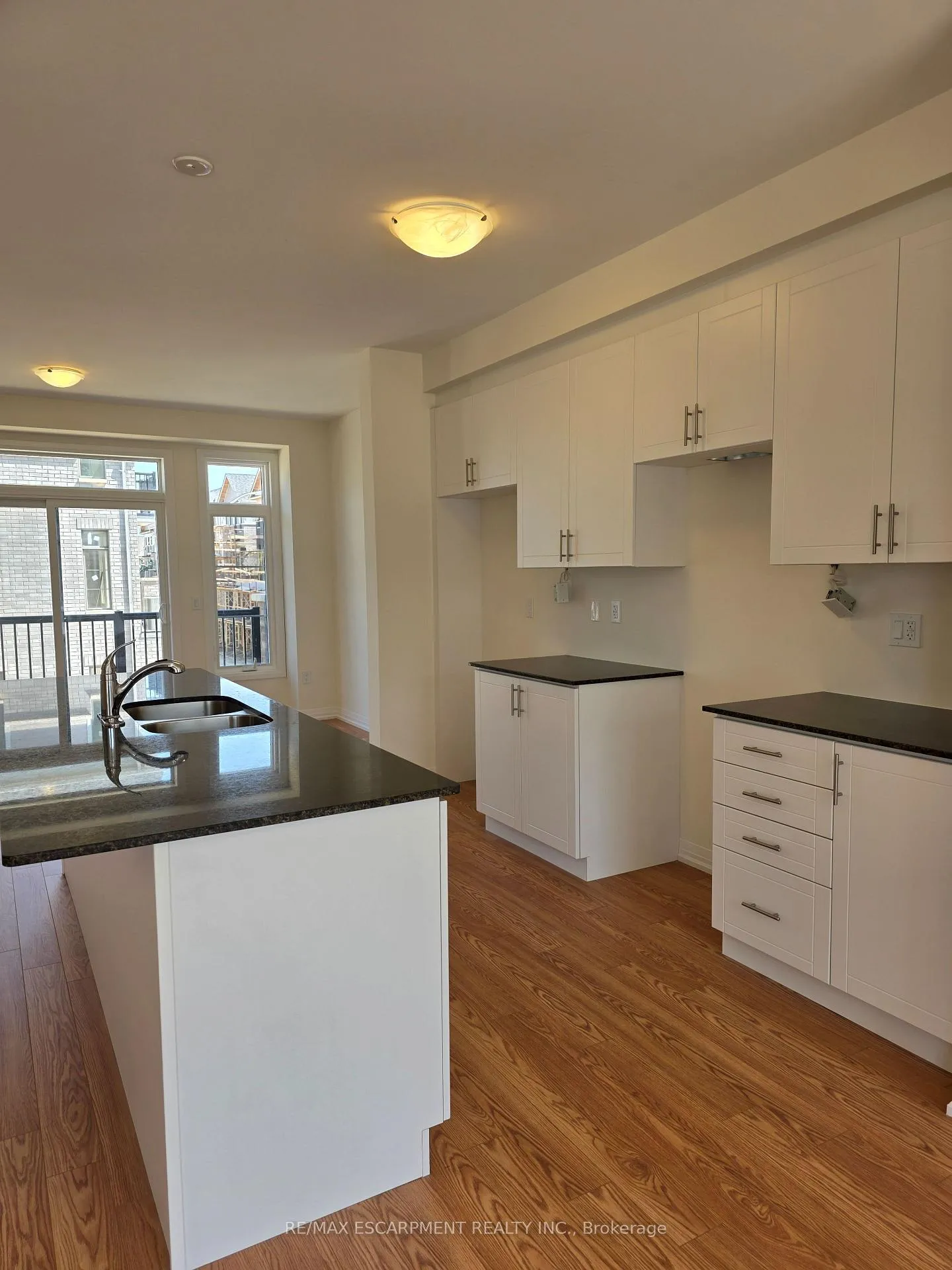 Photo 16 of 464 Provident Way, Hamilton, Mount Hope — HOMEH