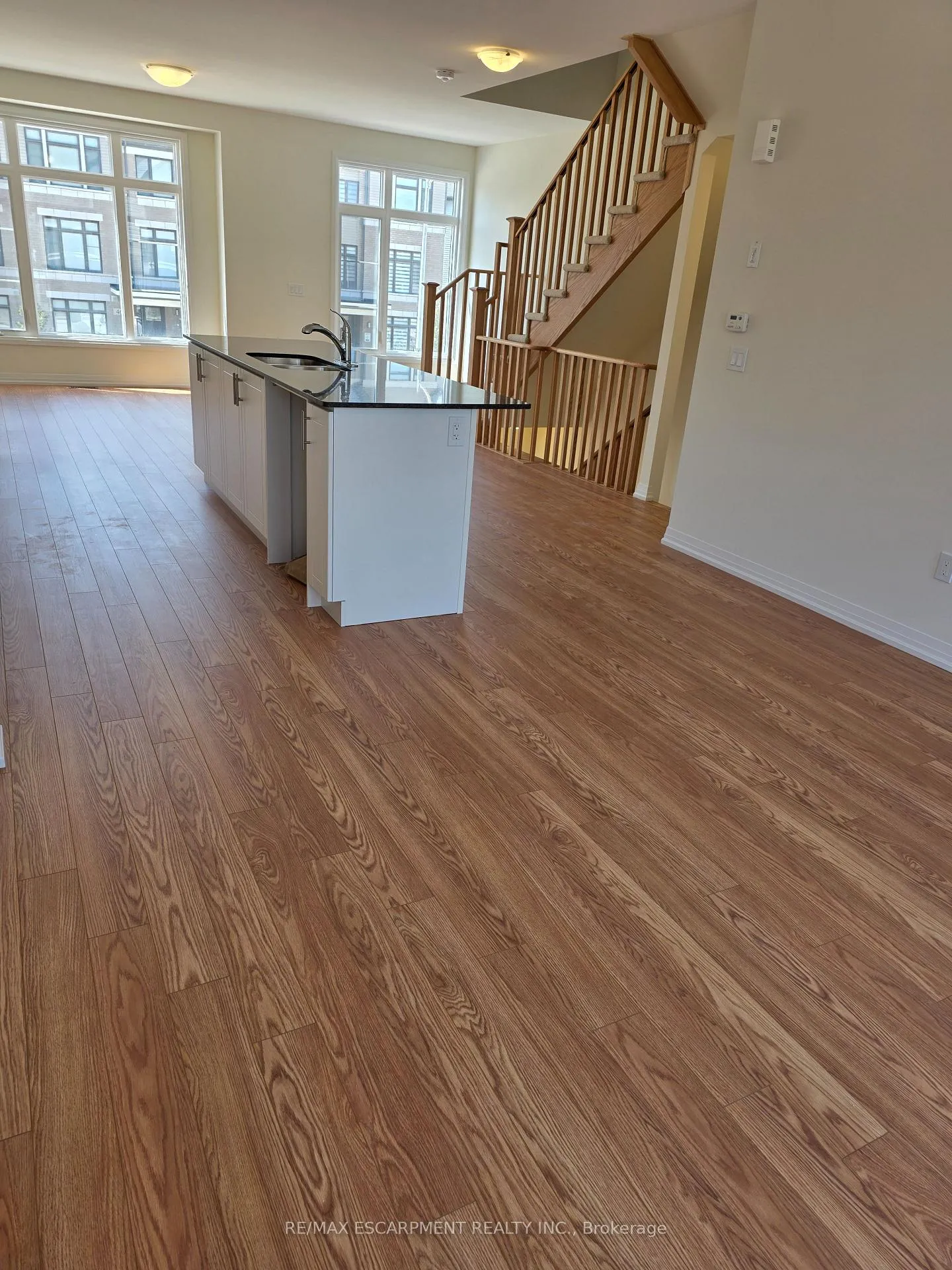 Photo 20 of 464 Provident Way, Hamilton, Mount Hope — HOMEH
