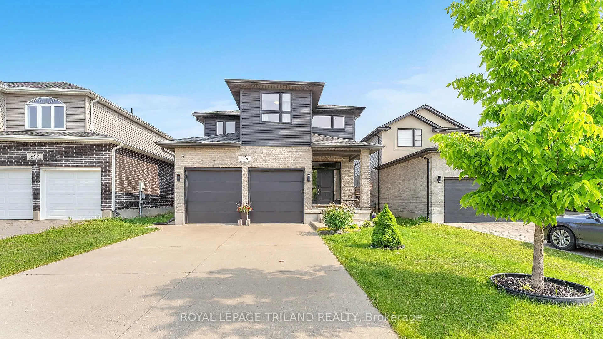 Front of 500 Sophia Crescent