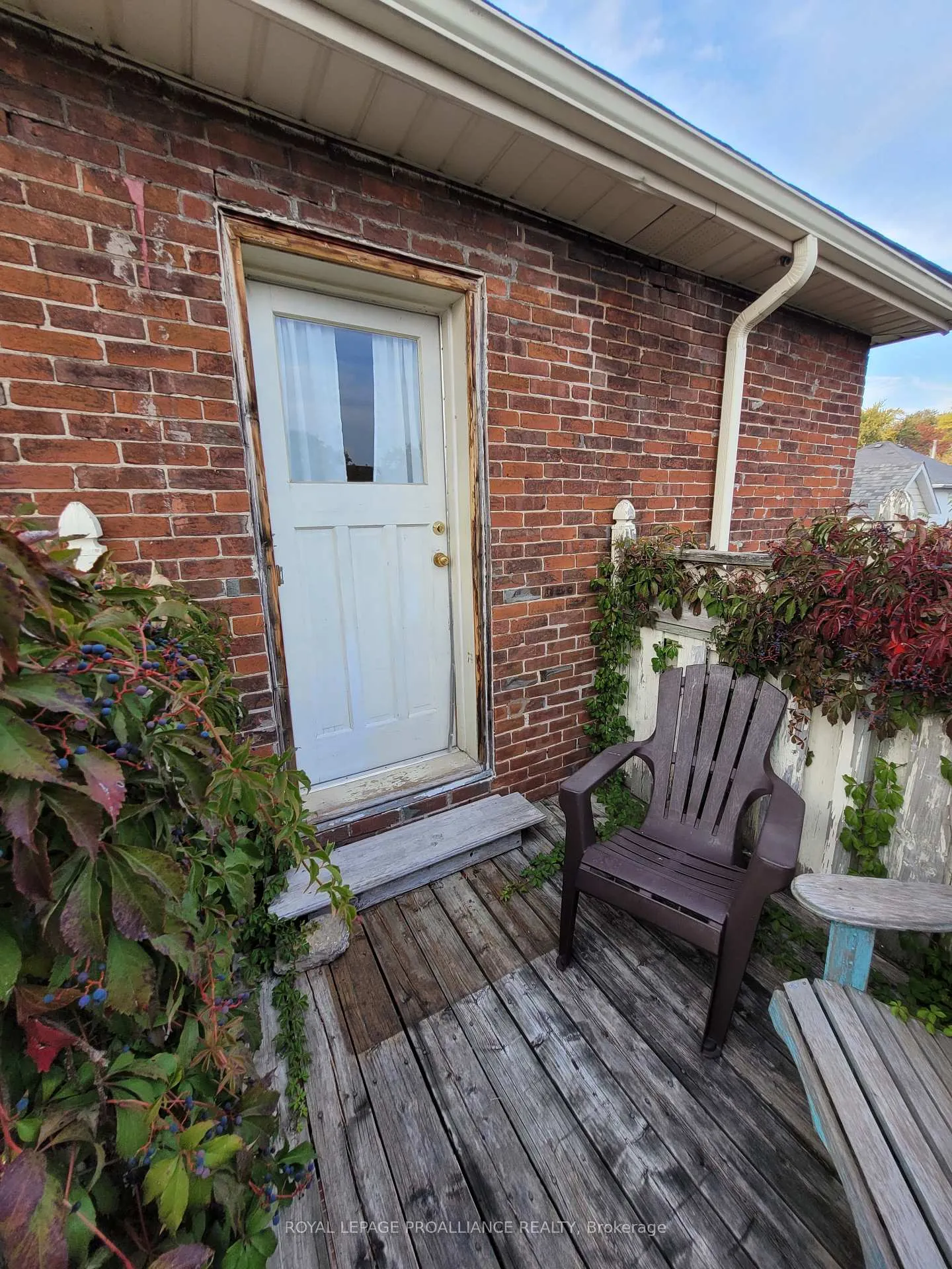 Photo 18 of 335 Albert Street, Belleville, Belleville Ward — HOMEH