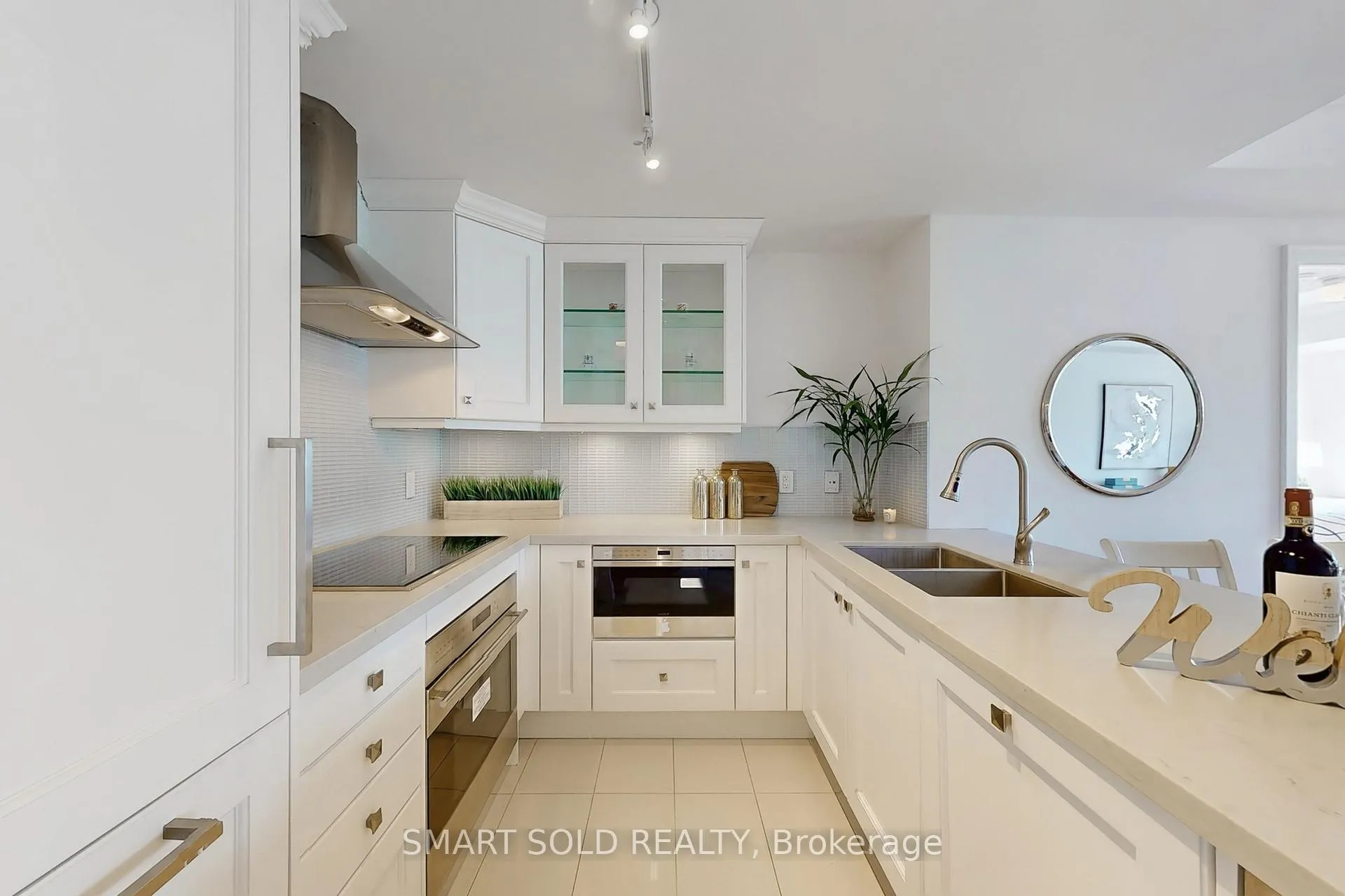 Photo 11 of Unit 606, 15 Stollery Pond Crescent, Markham, Angus Glen — HOMEH