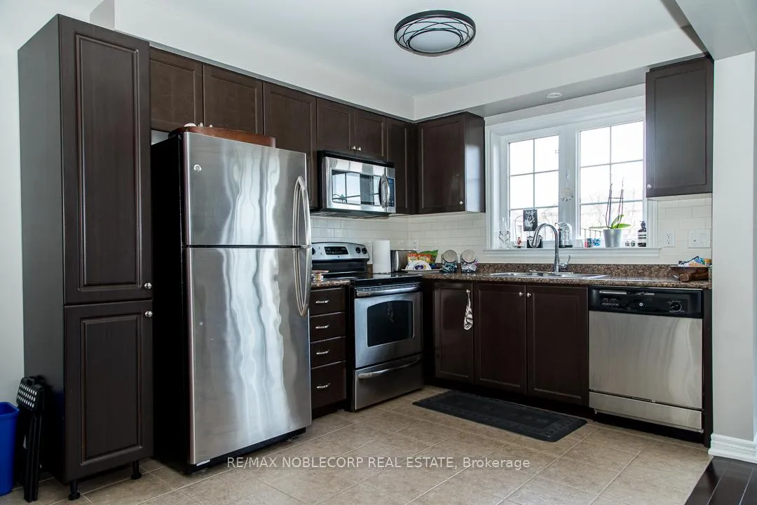 Photo 6 of Unit 49, 222 Fall Fair Way, Hamilton, Binbrook — HOMEH