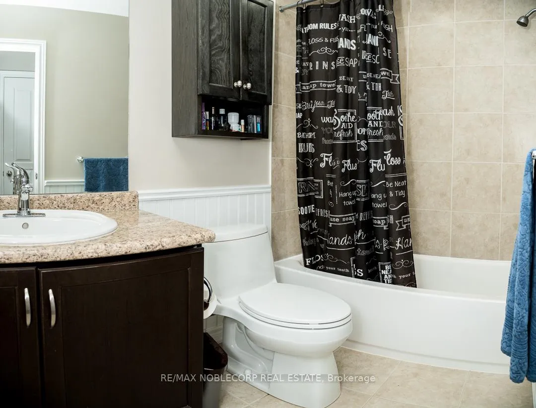 Photo 11 of Unit 49, 222 Fall Fair Way, Hamilton, Binbrook — HOMEH